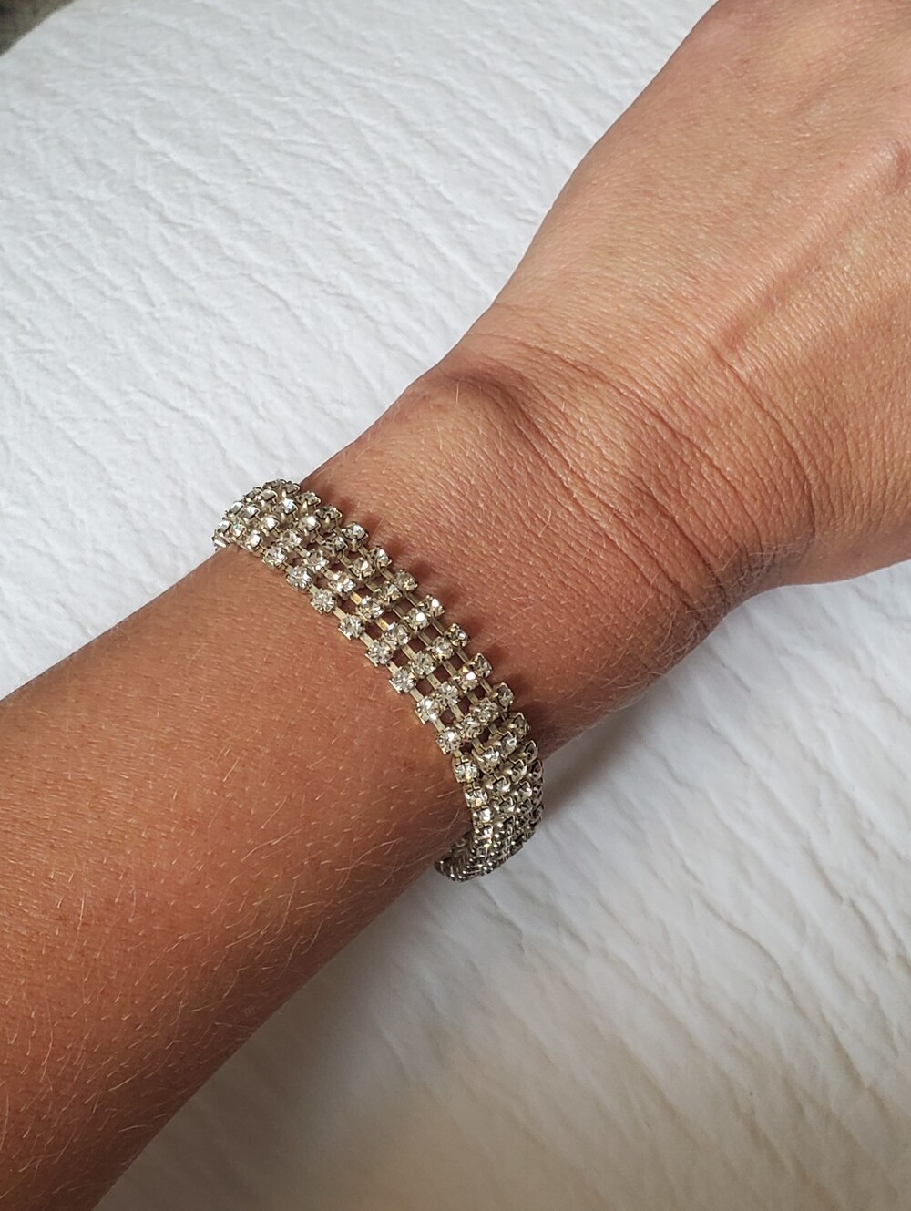 Vintage Sparkling Crystal Tennis Bracelet In A Silver Tone Setting